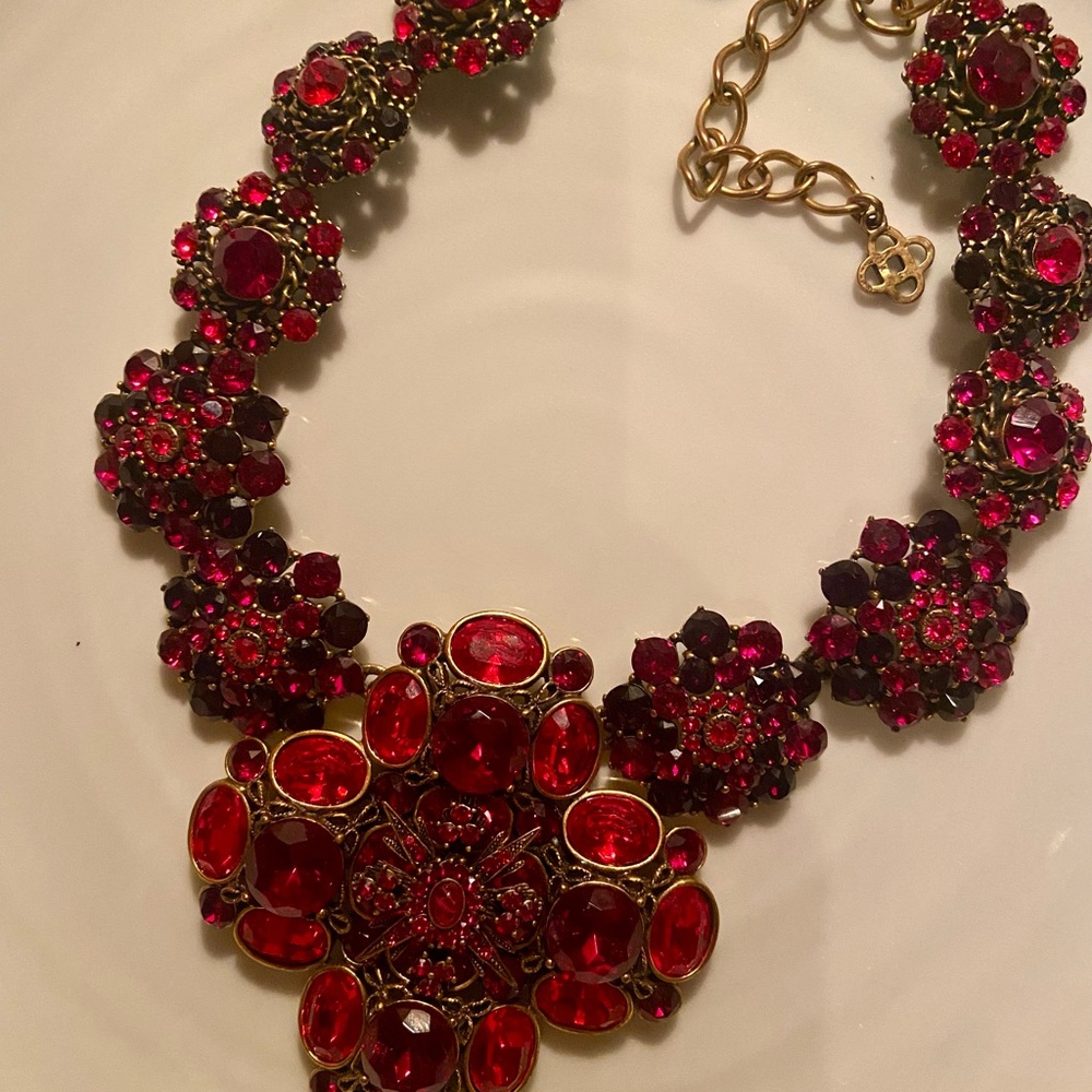 Oscar de la Renta Red and Gold Rosette Necklace
